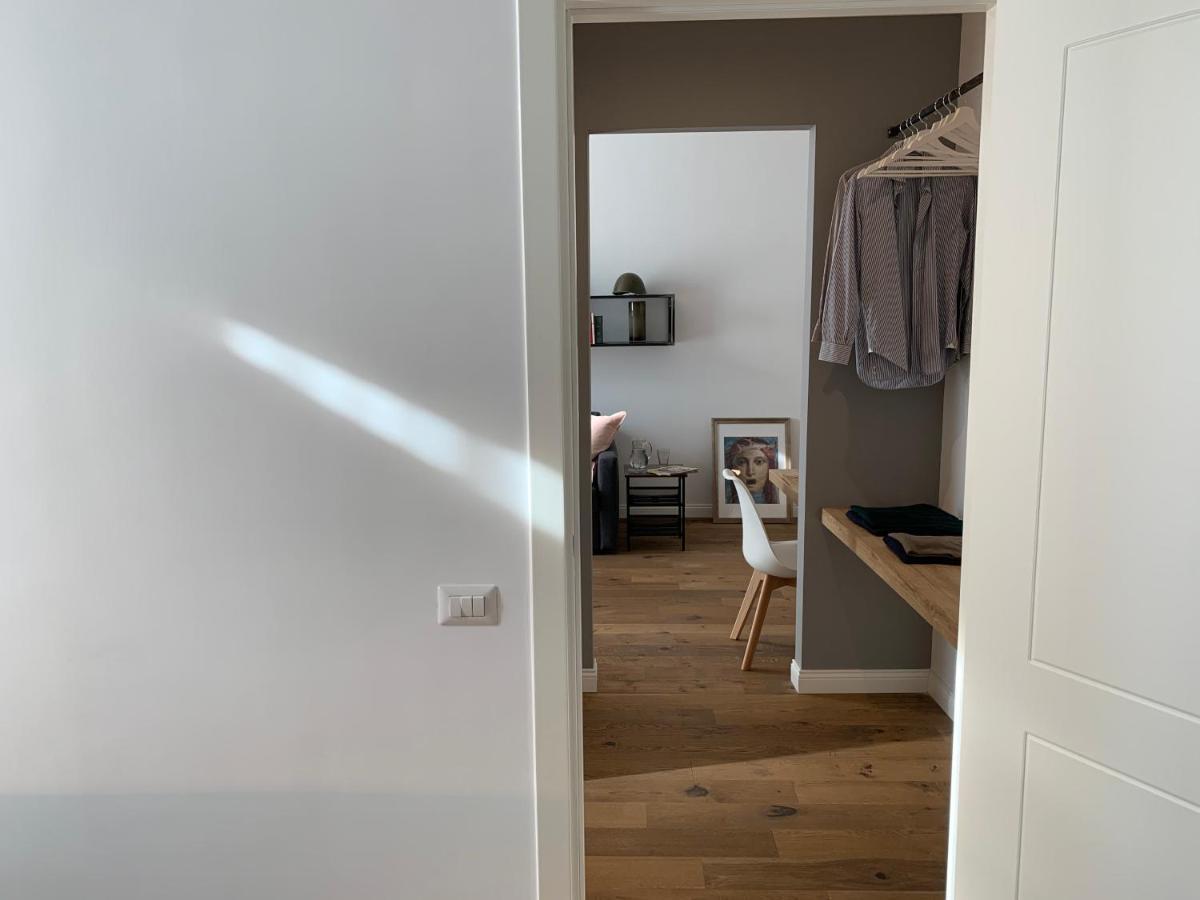 The Quality Apartment Napoli Luaran gambar