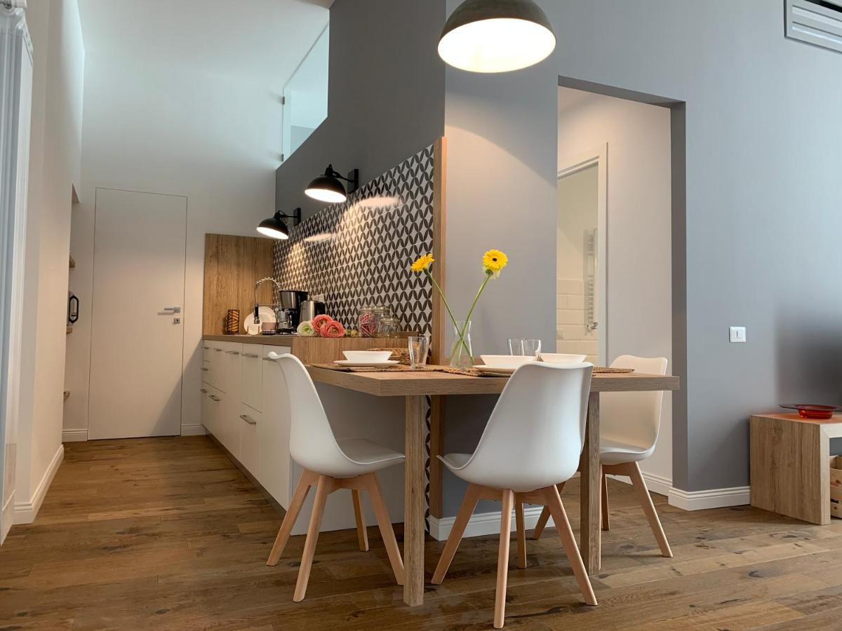 The Quality Apartment Napoli Luaran gambar
