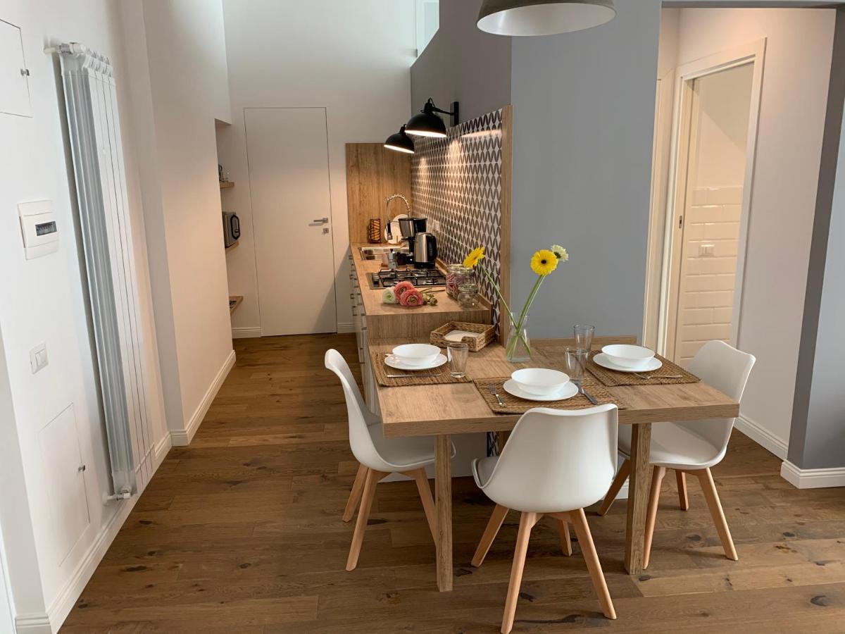 The Quality Apartment Napoli Luaran gambar